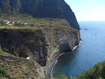 Amazing-coastline-Salina-Aeolian-Islands-Sicily-Italy