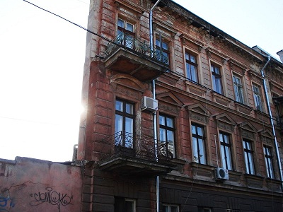 namas su viena siena